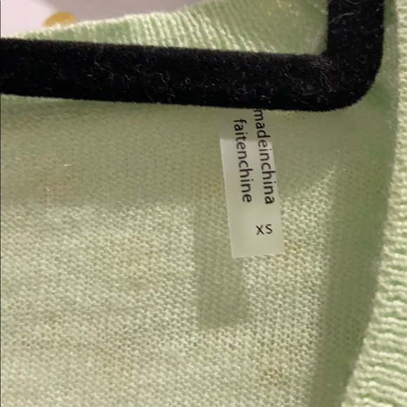 Beautiful Mint Green 100% Cashmere Sweater! - Picture 4 of 4